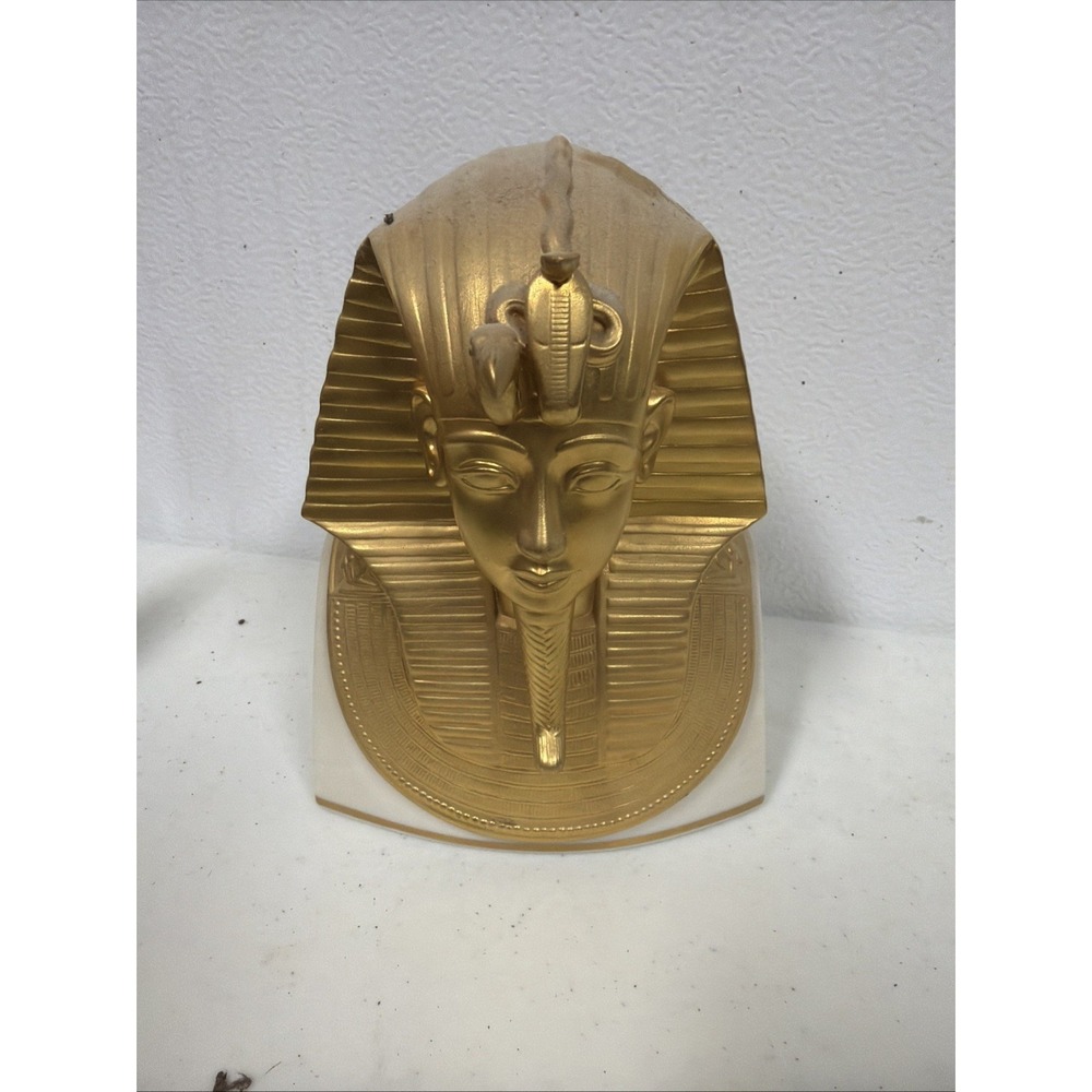 VINTAGE PORCELAIN GOLD MASK OF TUTANKHAMUN BY LENOX AND THE METROPOLITAN MUSEU